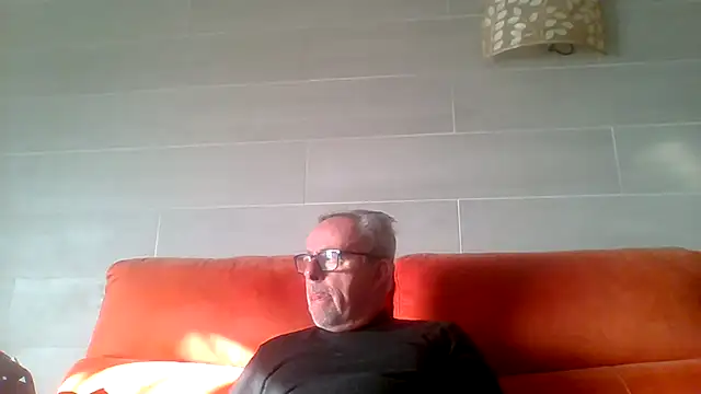 tuggy59: вебкам-шоу