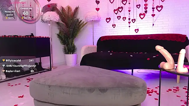 AnnastasiaJune: вебкам-шоу