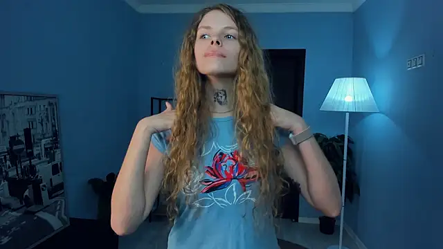 RayaNenliaのライブXXXチャット