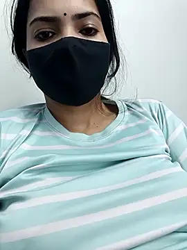 PUNAM456 লাইভ XXX চ্যাট