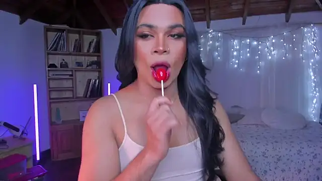 Chatroom XXX en direct de CuteRomi