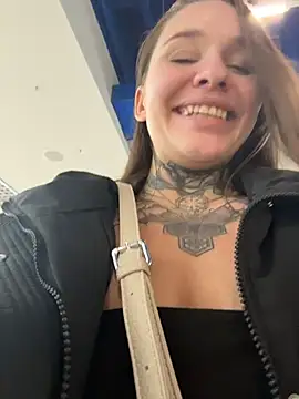 KishaMur – Naživo XXX chat