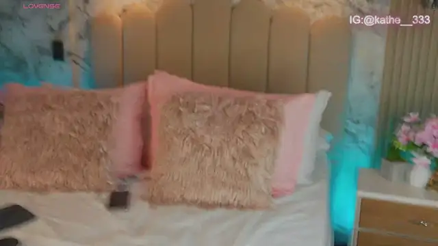 XXX chat uživo modela JessicaMason