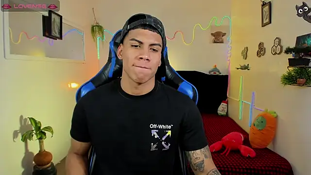 Damian_latinxxx webkamerás műsora