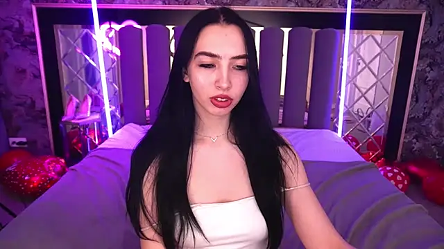 دردشة WildKittenX_ الجنسية المباشرة