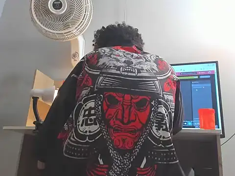 Chat XXX ao vivo de Xfire_boy69