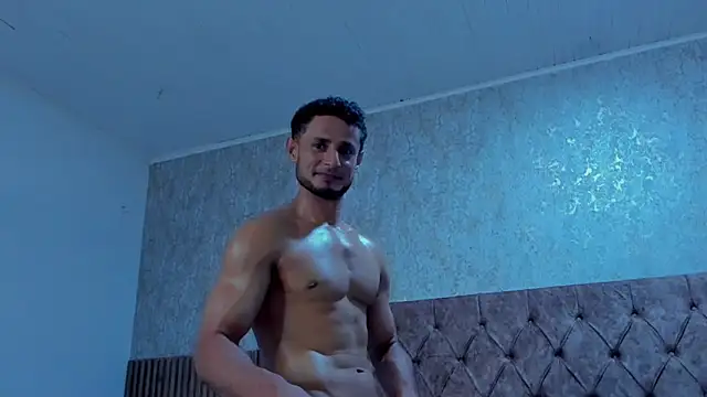 Adonys_Lewis_'s Live XXX Chat