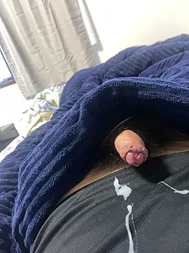 oyuto0831: διαδικτυακό σόου στην κάμερα