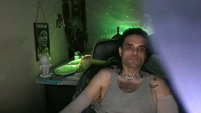 StuntingSpunMarine69: διαδικτυακό σόου στην κάμερα