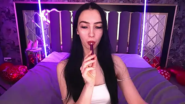 WildKittenX_ 라이브 XXX 채팅