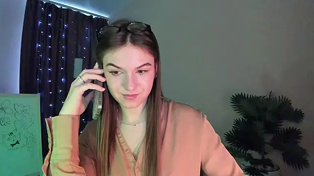 luna_lust_212 Adlı Modelin Canlı XXX Sohbeti