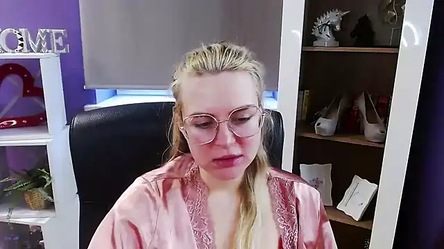 Zoey_Erotic live XXX chat