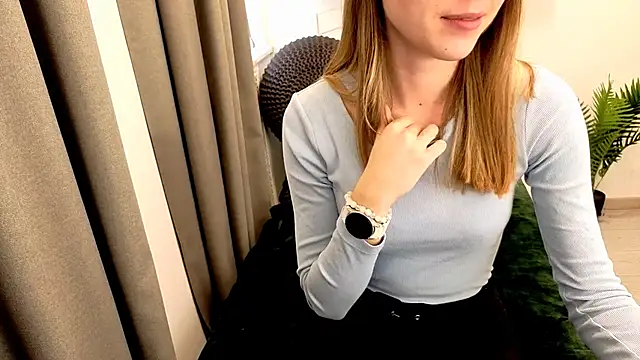 Just_L0VE_me Live XXX-Chat