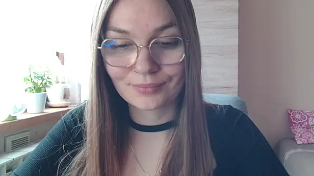 XXX chat uživo modela LooveELLYx