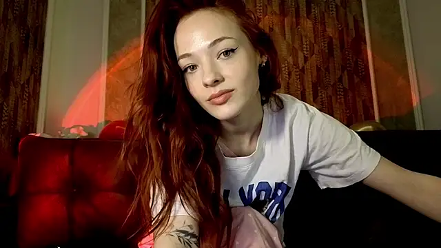 Živý XXX chat MiaRouge