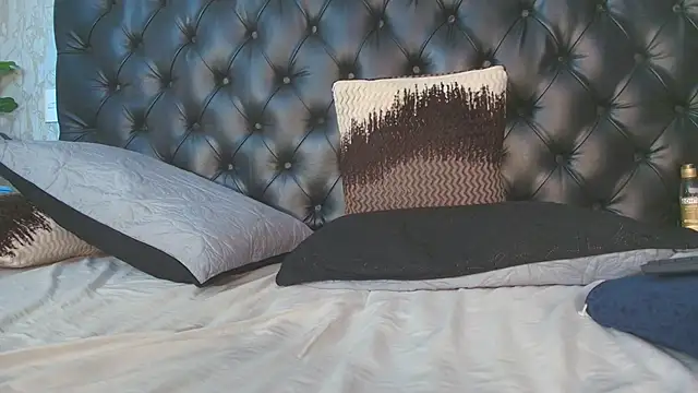 MattDevon Live XXX Chat