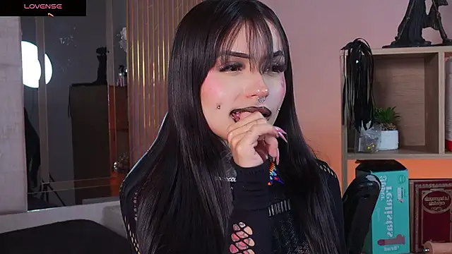 CleeoAdams_: онлайн-секс-чат