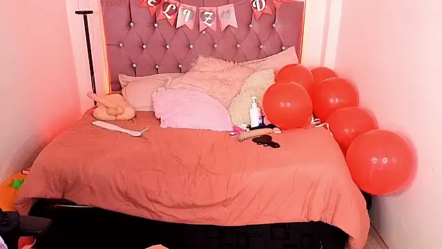 lizha_milf 即時 XXX 聊天