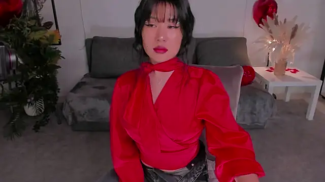 Erika_Kim: онлайн-секс-чат