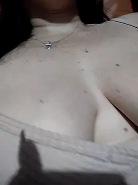 دردشة Astrid_williams الجنسية المباشرة