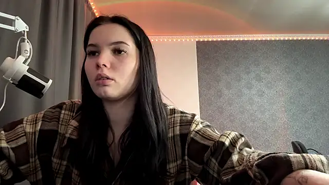 دردشة KimiCherry الجنسية المباشرة