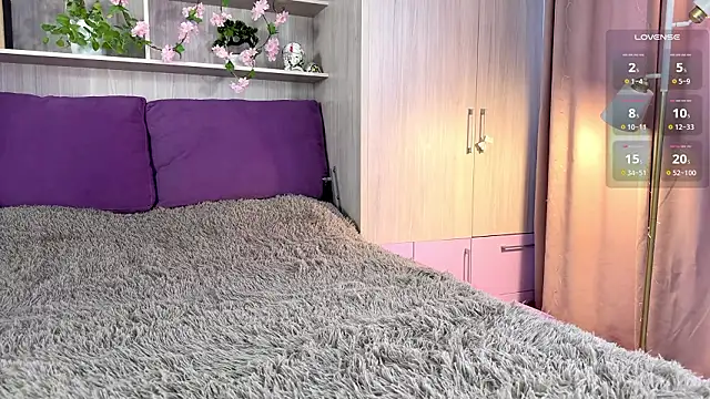 GlaydsLeveto live XXX chat