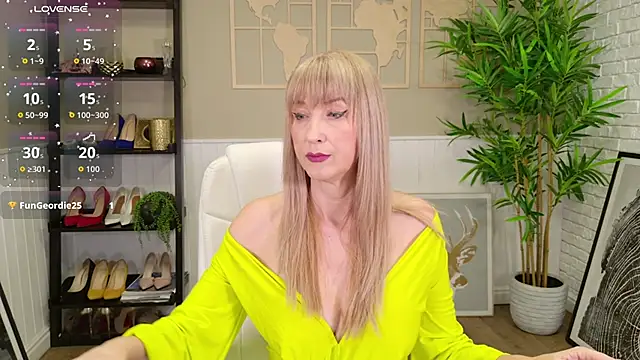 LadyLeea Show Webcam