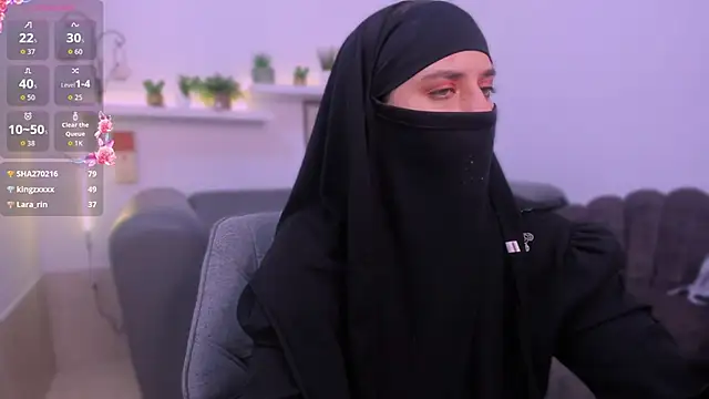 salma_arabicc élő XXX-chatje