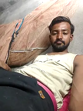 India_HOT23 élő XXX-chatje