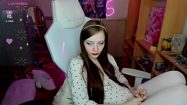 AliceHaris Adlı Modelin Canlı XXX Sohbeti