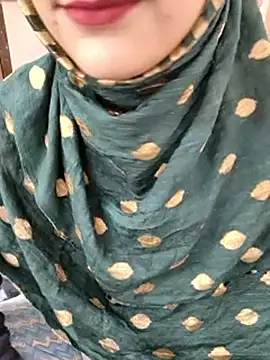 Indian-Aleena Live XXX-chat