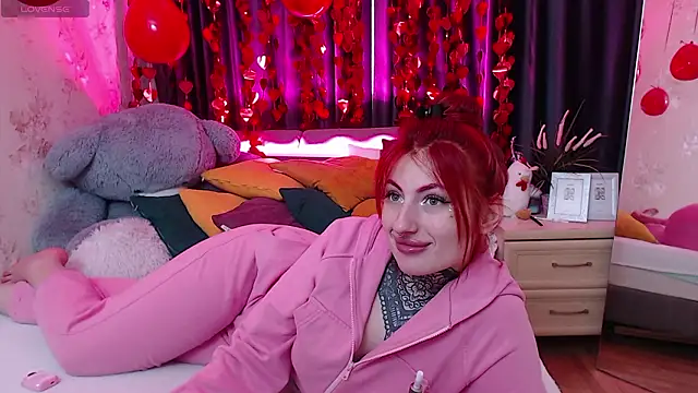 Chatroom XXX en direct de Nina_Blum_