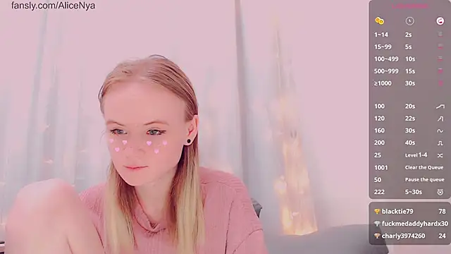 AliceNya_cute Adlı Modelin Canlı XXX Sohbeti