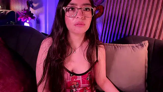 Eva_Macalliter Adlı Modelin Canlı XXX Sohbeti