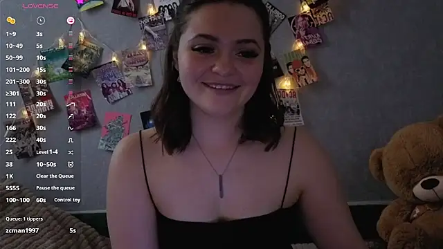 Chat XXX en directo de YummyTira