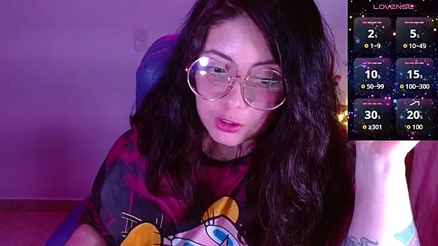 Azamy-12 Chat XXX in diretta