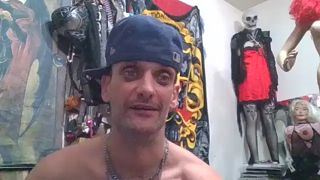 Chat +18 de slinginbigD ao vivo