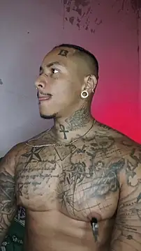 David_tatto1 即時 XXX 聊天