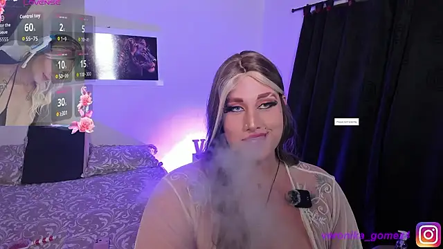 Sweetveronik_44's Webcam Show