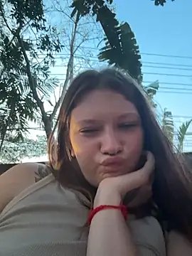 دردشة FionaMurr الجنسية المباشرة