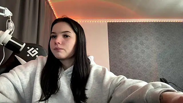 KimiCherry 即時 XXX 聊天