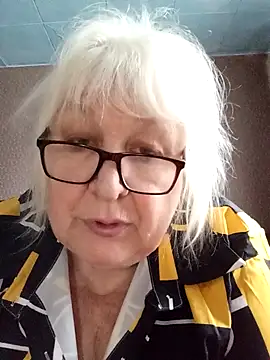 Alexia64231 élő XXX-chatje