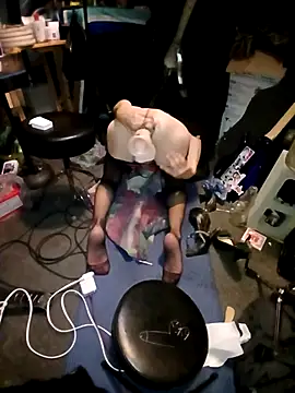 AllucyLu Adlı Modelin Canlı XXX Sohbeti