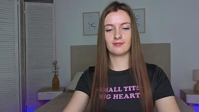 Blush_flowwer Chat XXX in diretta