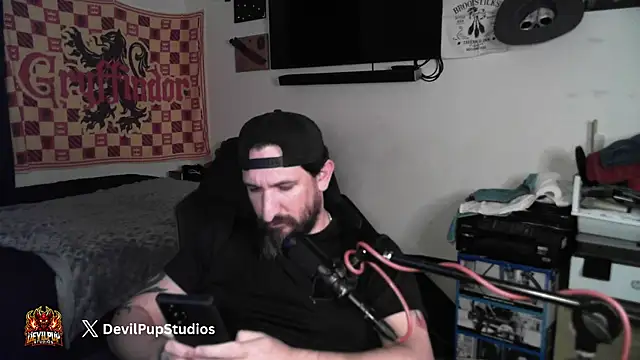 DevilPup75_: онлайн-секс-чат