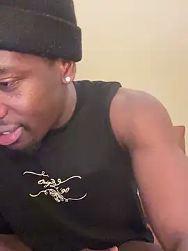 Pokazy przed kamerką – spider-Bryan