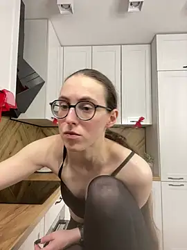 MartiniiSelennaのライブXXXチャット