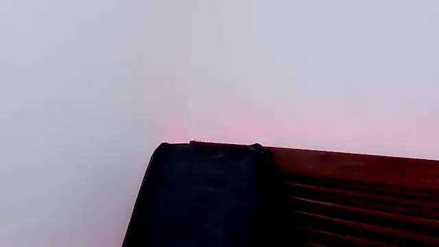 vanessa_saquirt: онлайн-секс-чат