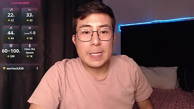 Chat XXX Live andrewmhilton_