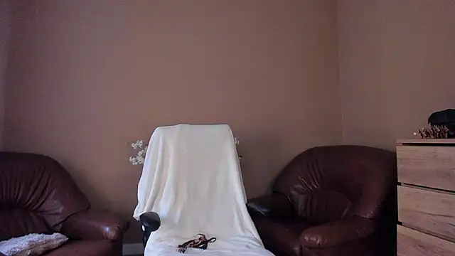 Онлайн чат XXX KaylaLaine